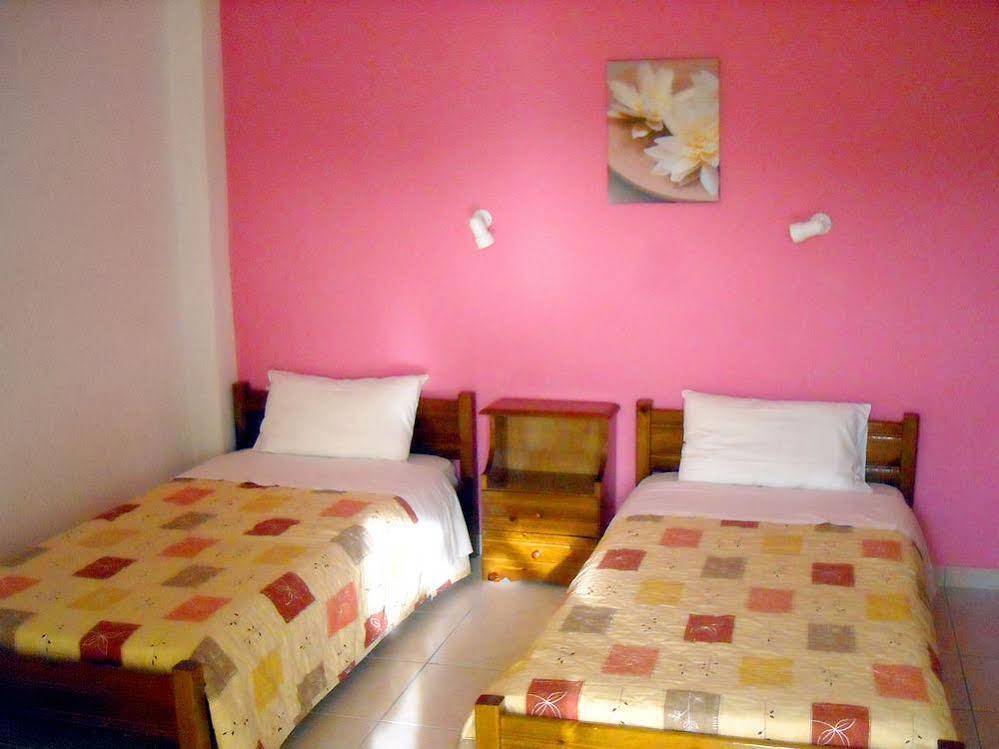 Apartament Demis *